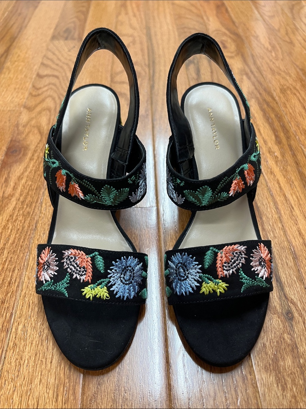 Ann Taylor Black Embroidered Floral Slingback Heels